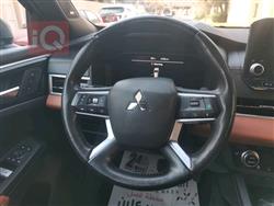 میتسوبیشی ئاوتلاندەر